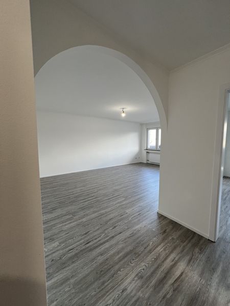 Exklusive 3-Zimmer-Wohnung mit EBK und Balkon in Remagen